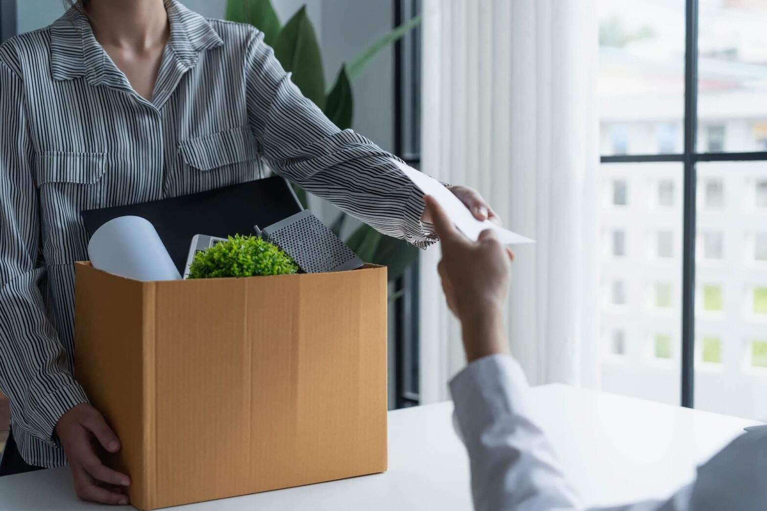 Featured image for post: Voluntary vs. Involuntary Turnover: Key Differences